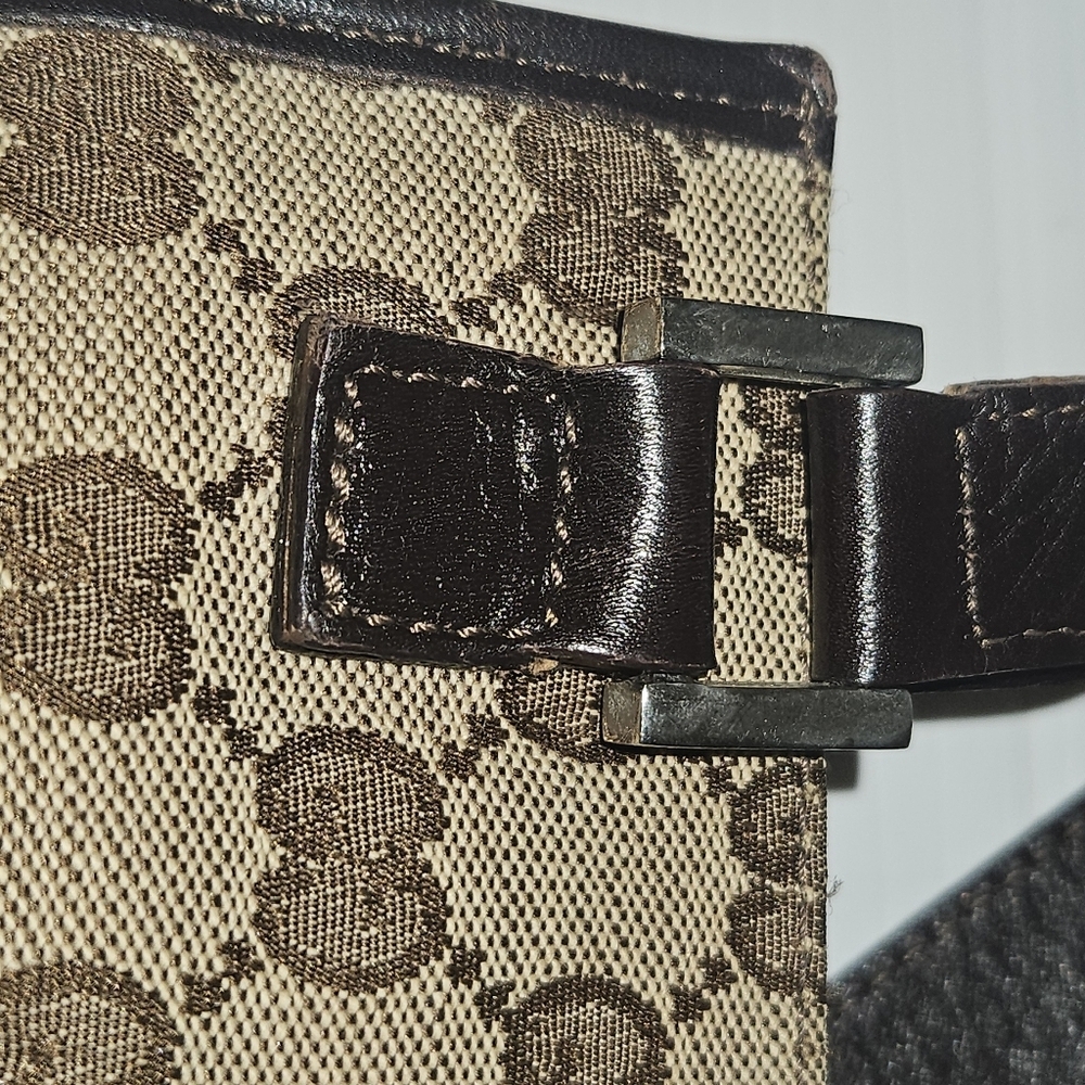 GUCCI GG Supreme Canvas Shoulder Bag Crossbody Sacoche Unisex – Authentic - Picture 12 of 16